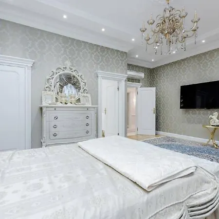 Bernadette Aparthotel Nice